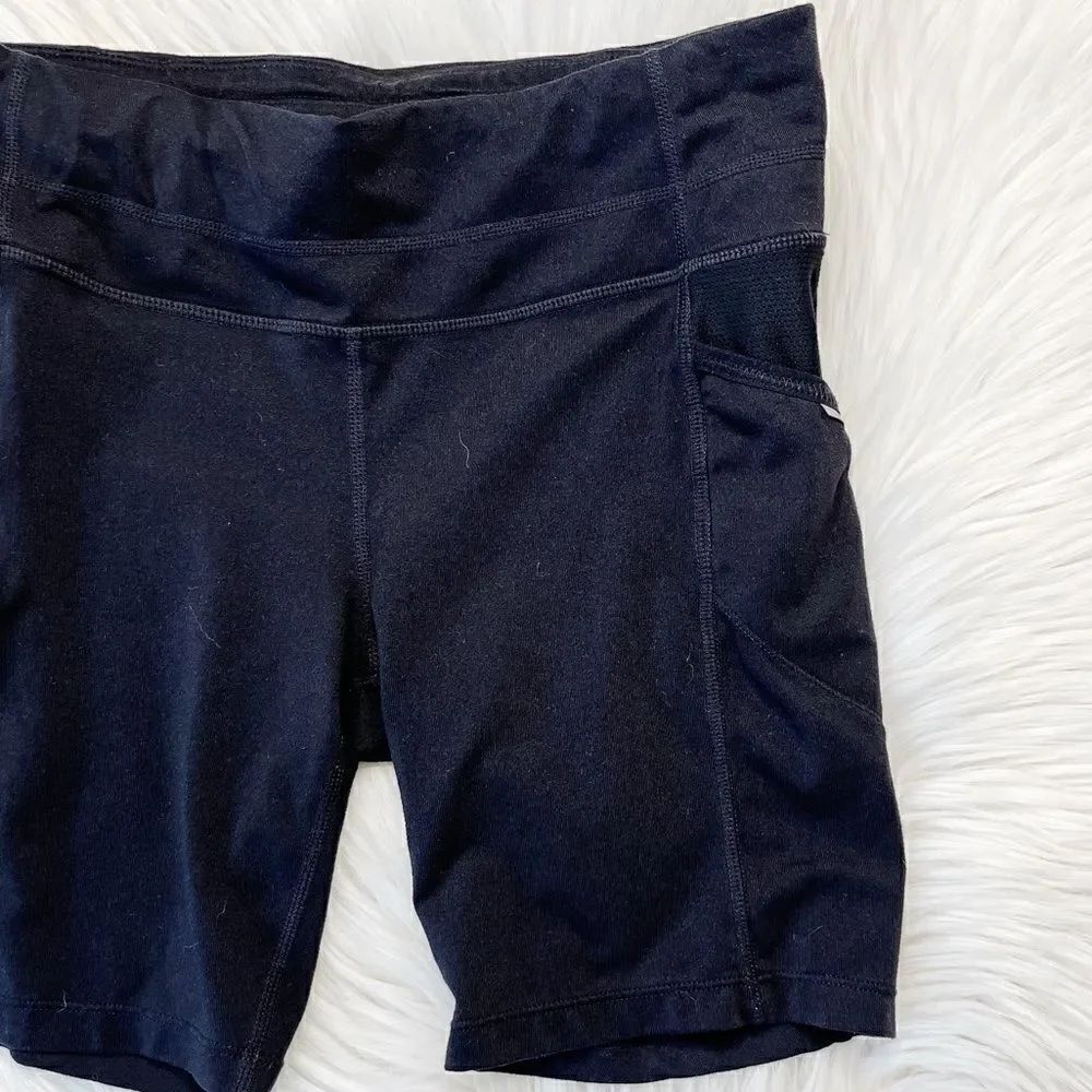 Athleta Midi Athletic Biker Shorts Black Size XS